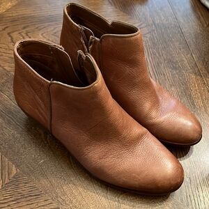 Sam Edelman 6.5 petty boot